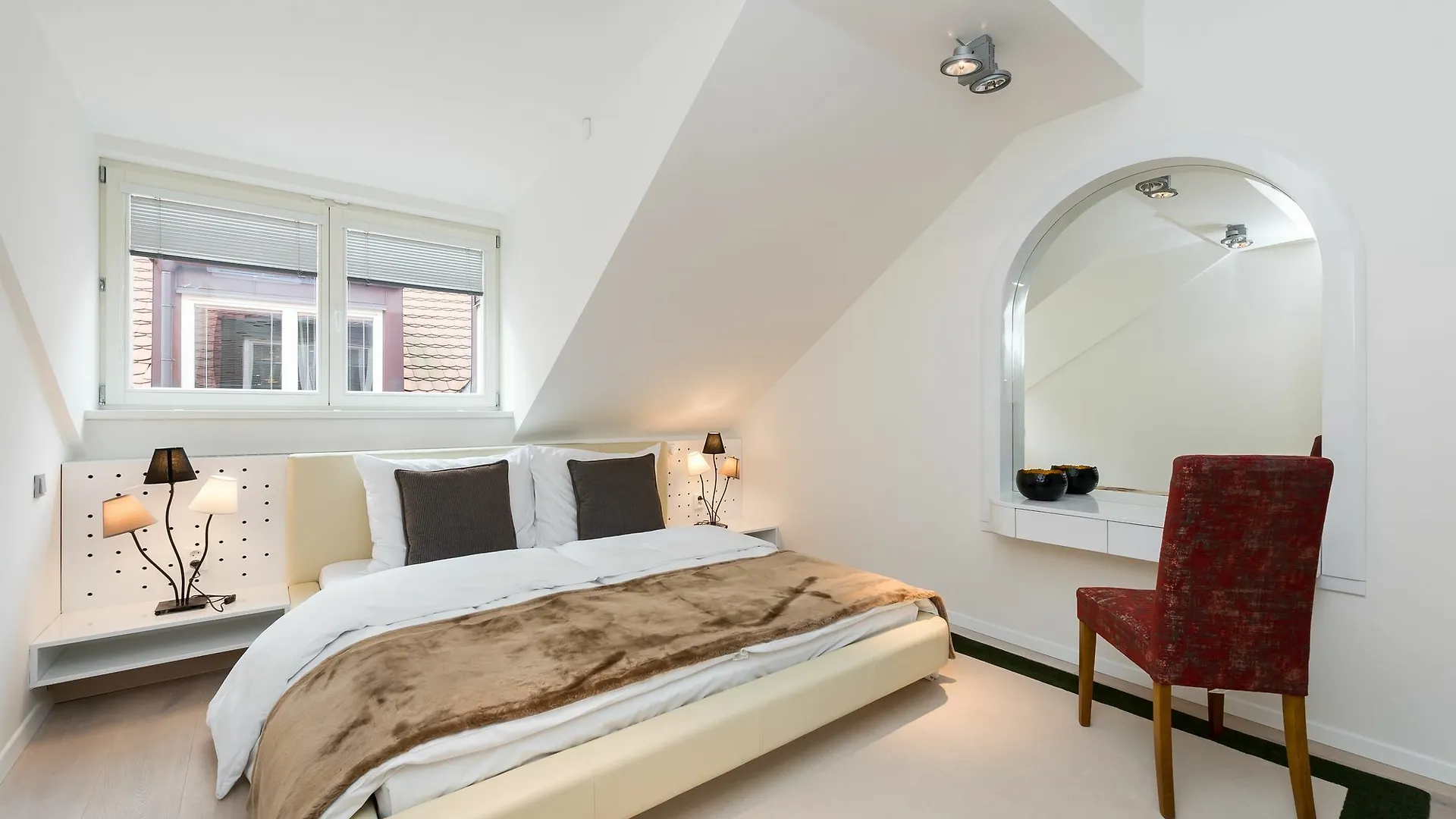 Empirent Apartments City Center Praga Czechy